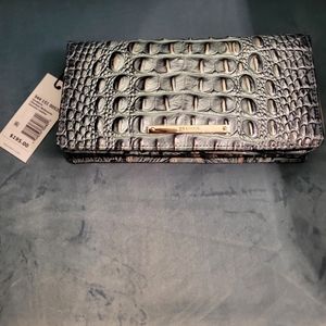 BRAHMIN OBSIDIAN ANNE MARIE WALLET